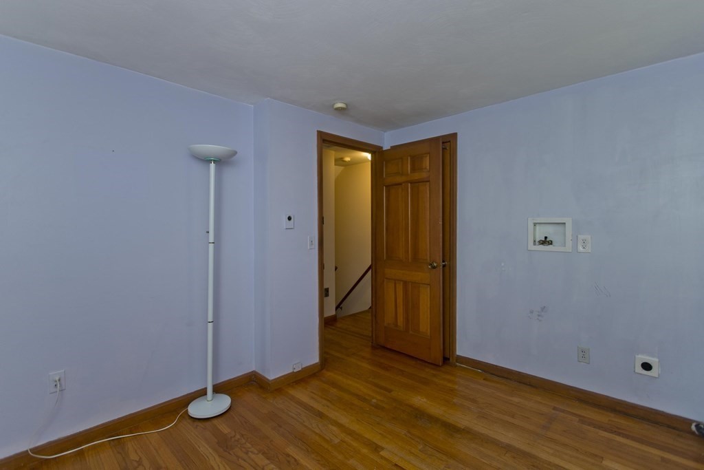 107 Old Farm Road Chicopee, MA 01020 - Photo 25 of 38 Gallery Image 25