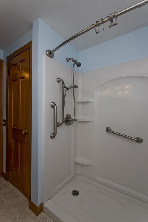 107 Old Farm Road Chicopee, MA 01020 - Photo 29 of 38 Gallery Image 29