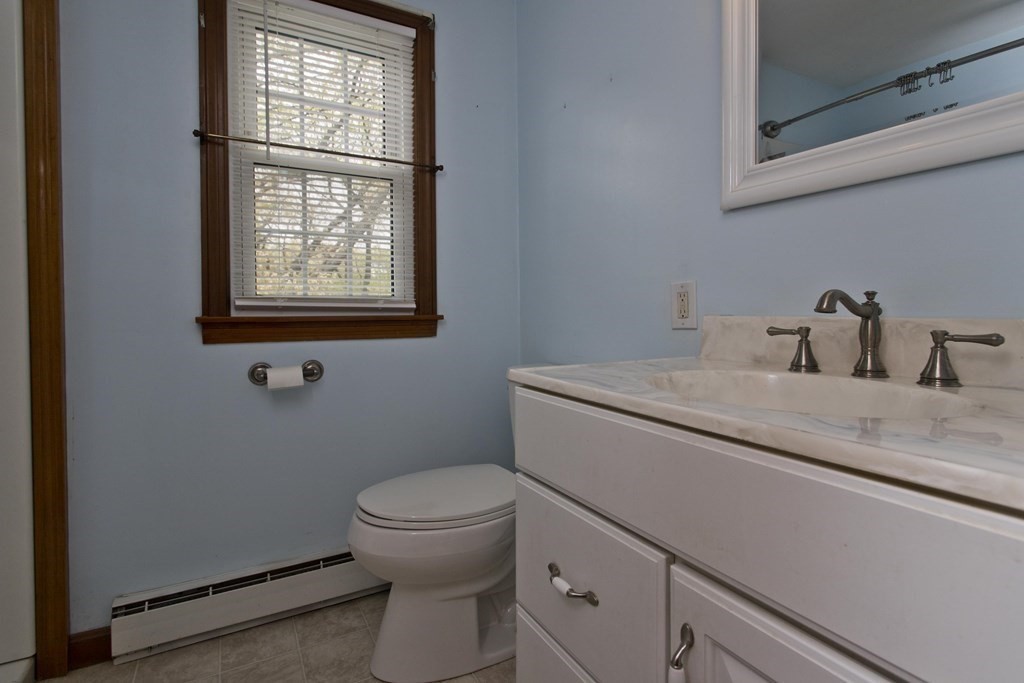 107 Old Farm Road Chicopee, MA 01020 - Photo 31 of 38 Gallery Image 31