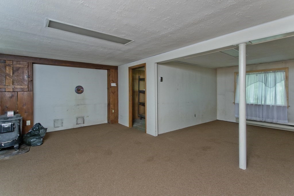107 Old Farm Road Chicopee, MA 01020 - Photo 32 of 38 Gallery Image 32