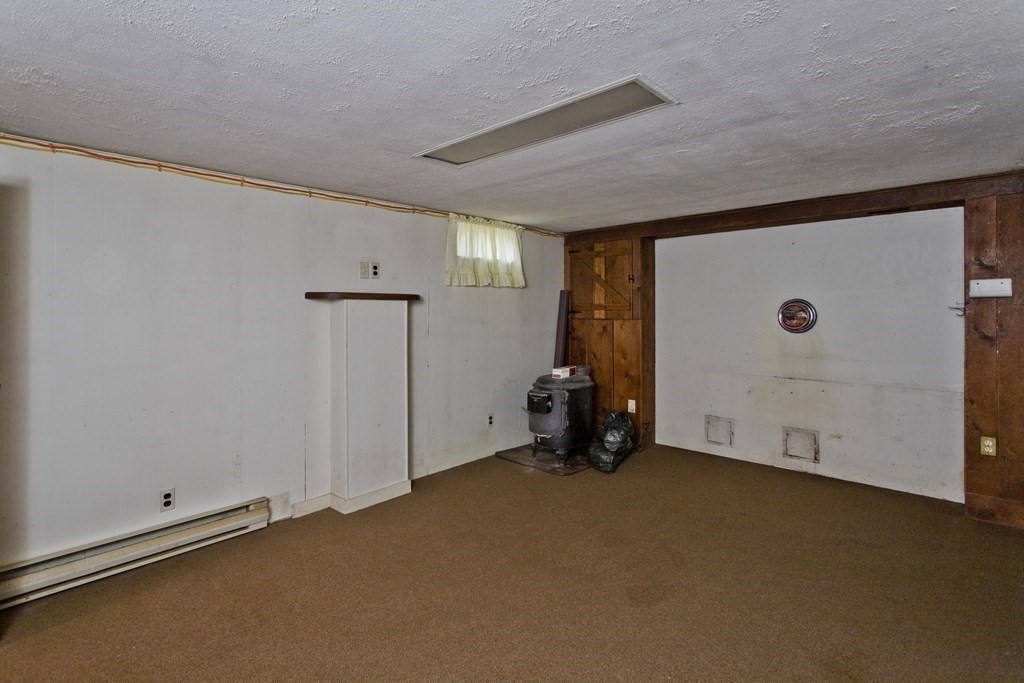 107 Old Farm Road Chicopee, MA 01020 - Photo 34 of 38 Gallery Image 34