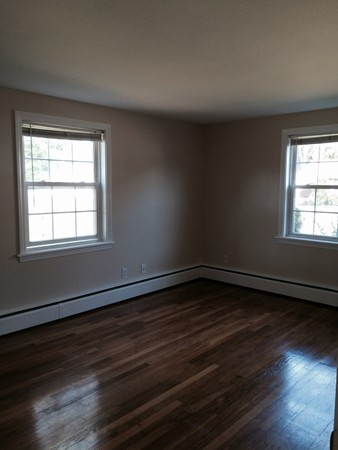 11 Charlesgate Road Walpole, MA 02081 - Photo 3 of 8 Gallery Image 3