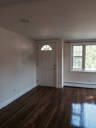 11 Charlesgate Road Walpole, MA 02081 - Photo 5 of 8 Gallery Image 5