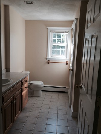11 Charlesgate Road Walpole, MA 02081 - Photo 7 of 8 Gallery Image 7