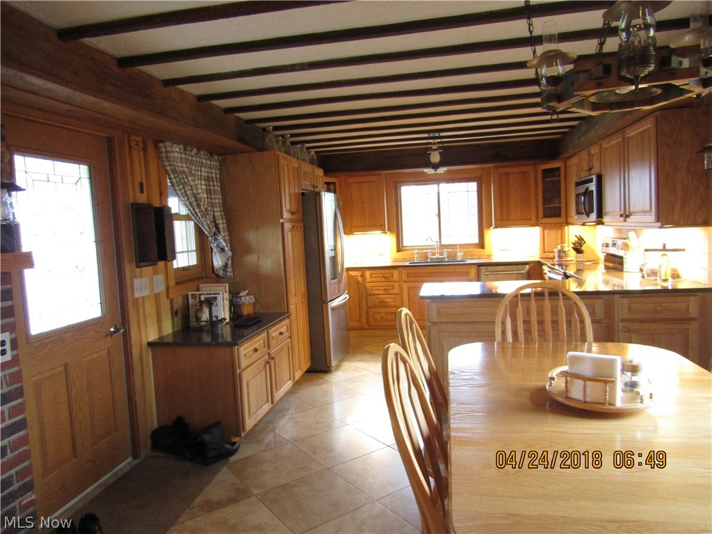 4712 Ireland Road Rome, OH 44085 - Photo 18 of 31