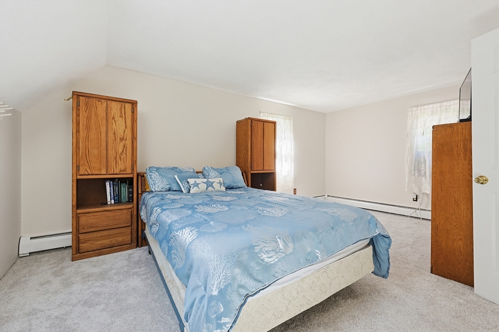 170 Rocky Hill Road Rehoboth, MA 02769 - Photo 18 of 42