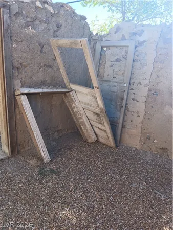 $850,000 | 412 North Columbia Avenue, Goldfield, NV 89013