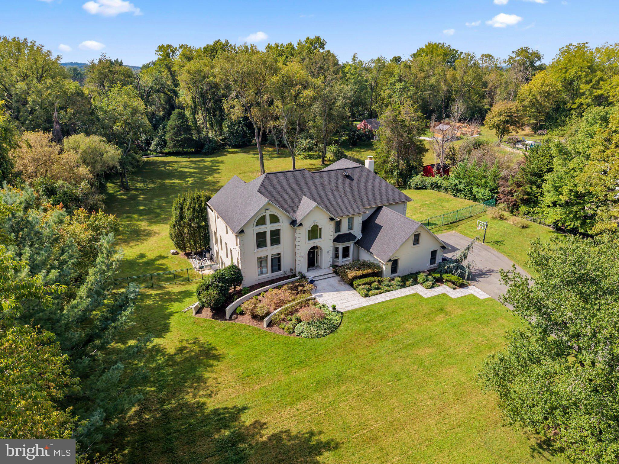10514 Unity Lane Potomac, MD 20854 - Photo 28 of 117 Gallery Image 28