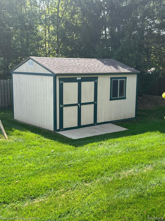 44559 Cherry Hill Road Canton, MI 48188 - Photo 45 of 50 Gallery Image 45