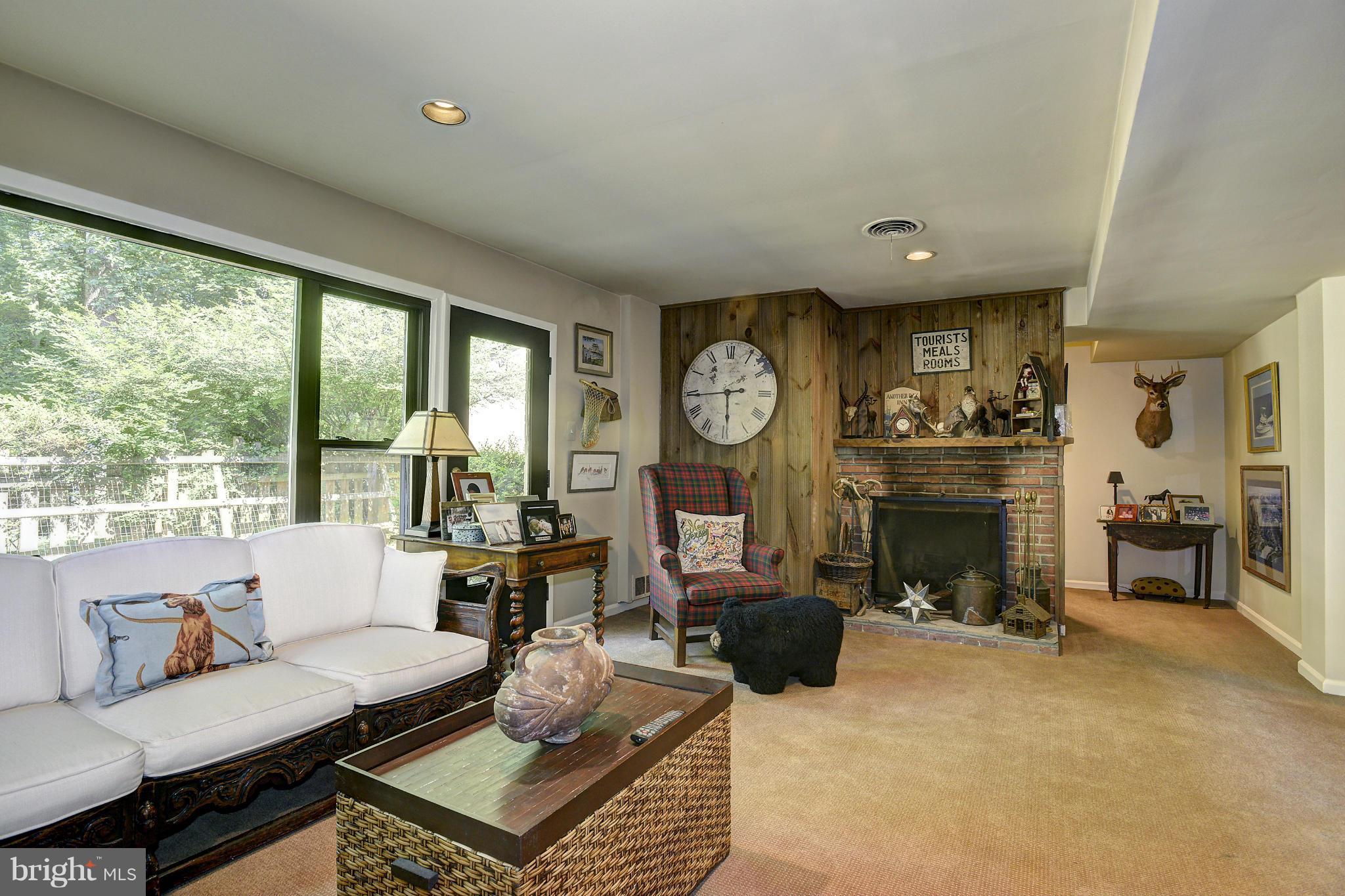 9318 Kendale Road Potomac, MD 20854 - Photo 20 of 26 Interior (General)