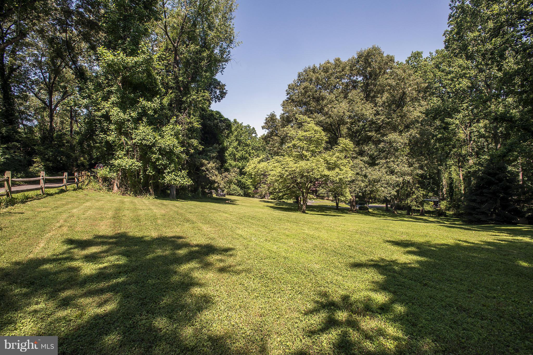 9318 Kendale Road Potomac, MD 20854 - Photo 4 of 26 Exterior (General)