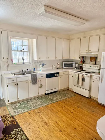 $249,900 | 648 Stumphole Road, Elloree, SC 29047