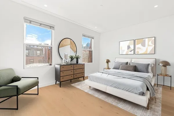 $10,500,000 | 126 Marlborough Street, Boston, MA 02116