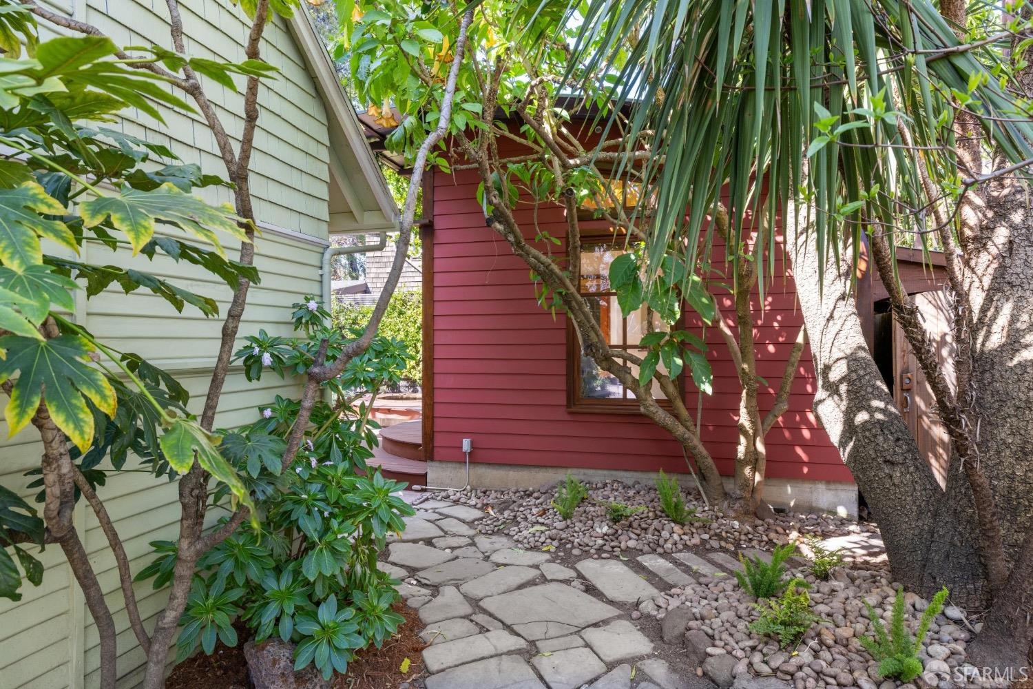 2341 Carleton Street Berkeley, CA 94704 - Photo 45 of 66