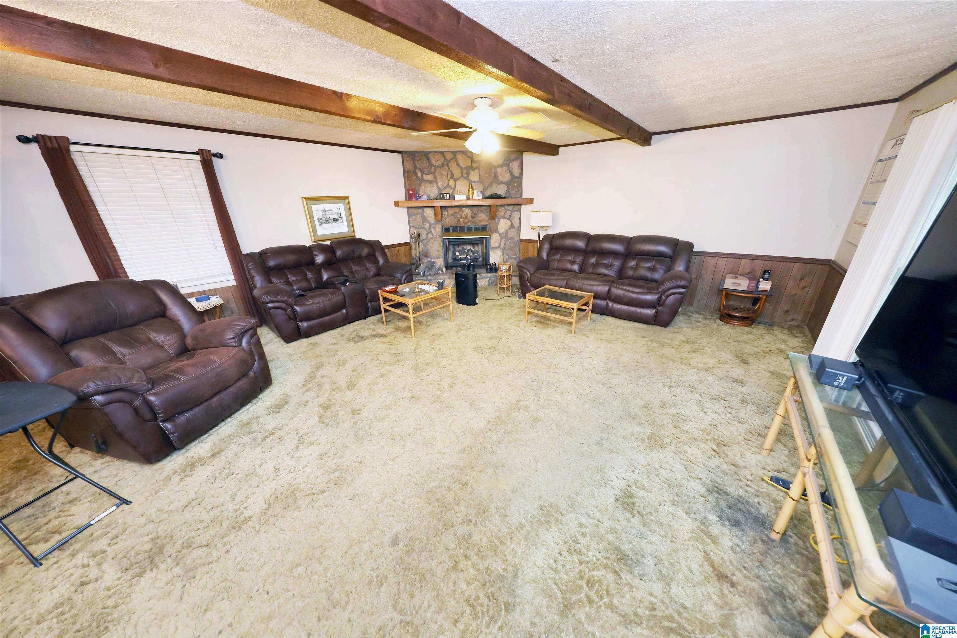 1404 Greenmeadow Road Anniston, AL 36207 - Photo 6 of 35