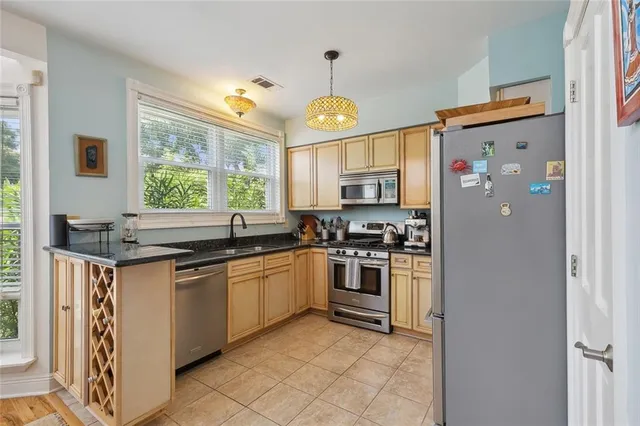 $985,000 | 2820 Desoto Street, Unit 22, New Orleans, LA 70119