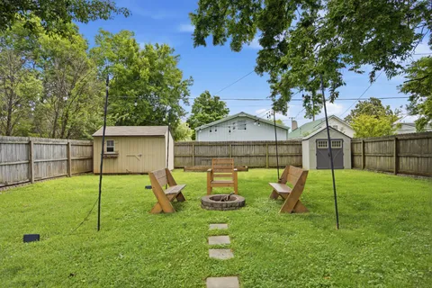 $369,900 | 208 East Avenue, Goodlettsville, TN 37072