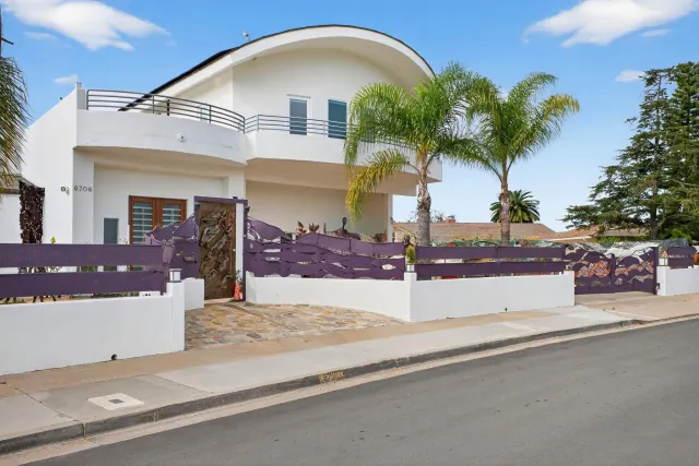 $7,500 | 6706 Avenida MaƱana Street, La Jolla, CA 92037
