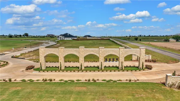 $1,649,000 | 117 Iris Street, Lorena, TX 76655
