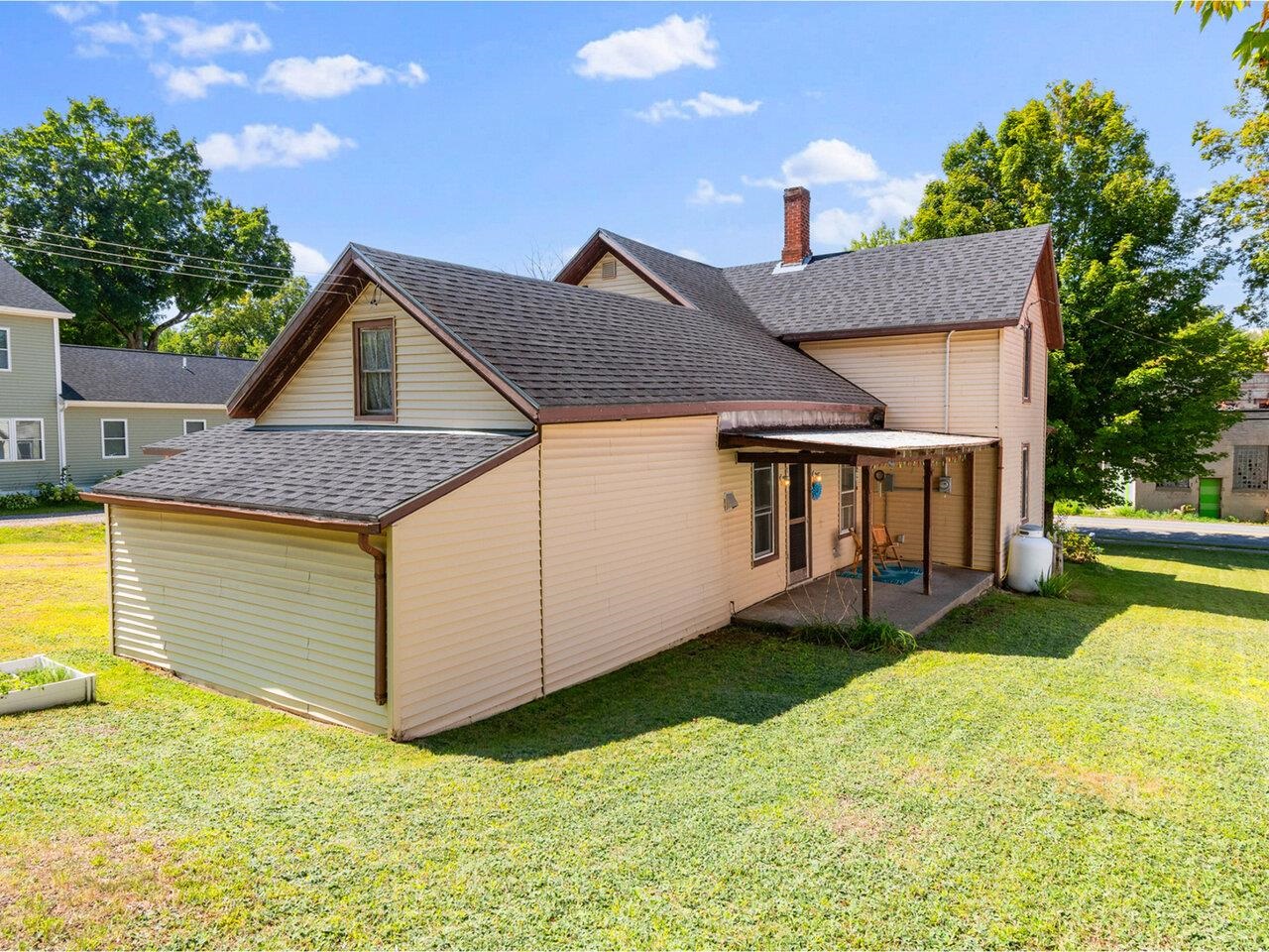 22 Railroad Street Milton, VT 05468 - Photo 36 of 43