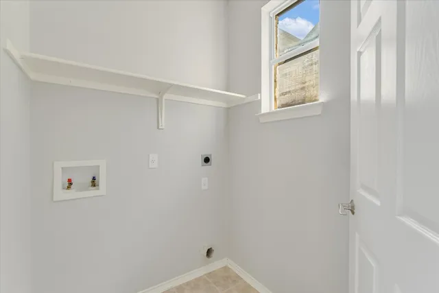 $625,000 | 11524 Emerald Falls Drive, Austin, TX 78738