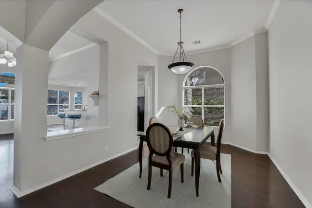 $625,000 | 11524 Emerald Falls Drive, Austin, TX 78738