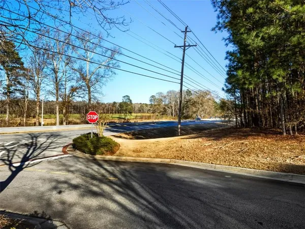 $449,999 | 3180 Hwy 78 Loganville Ga 30052, Loganville, GA 30052