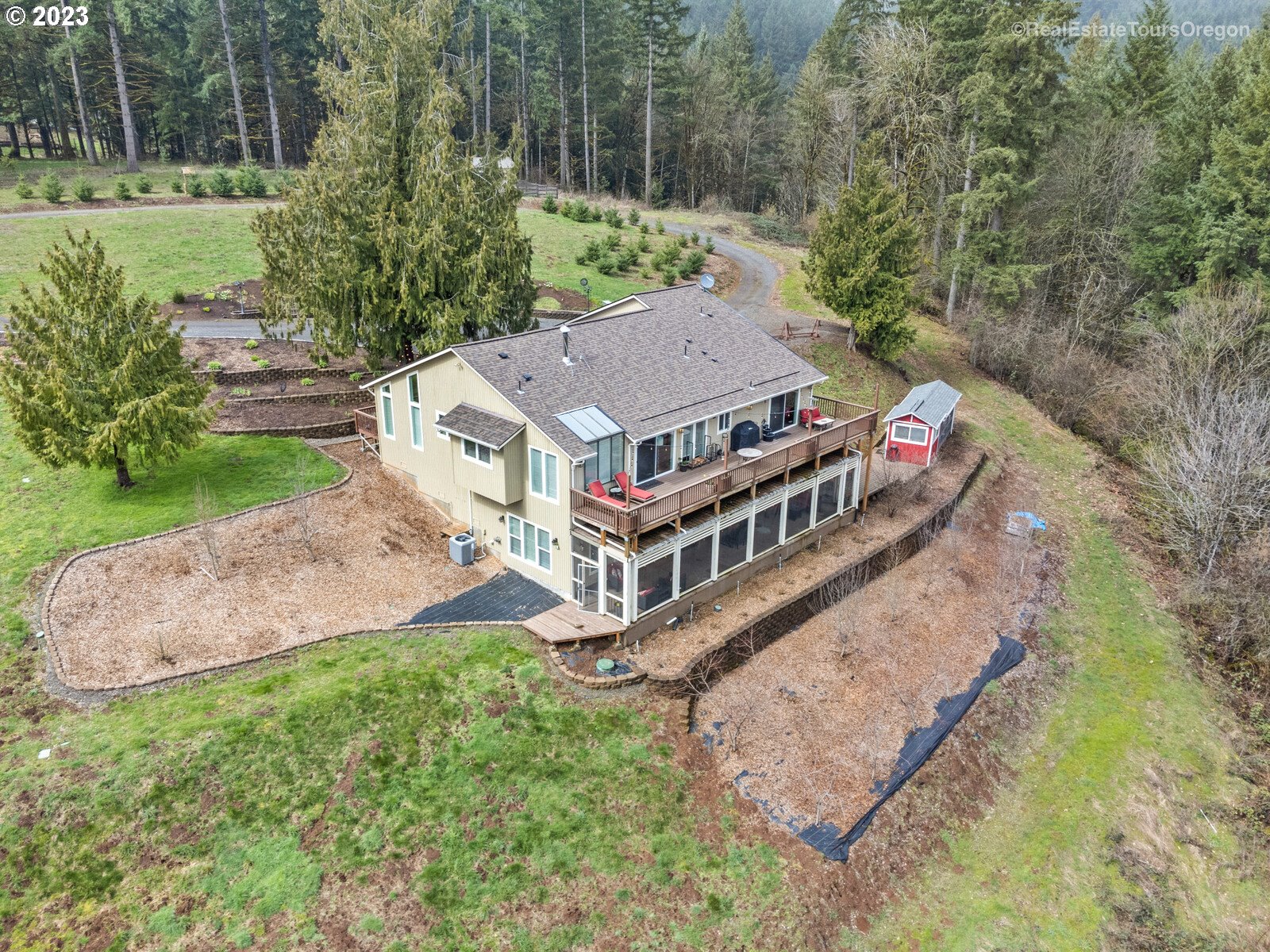 31293 Southwest Heater Road Sherwood, OR 97140 - Photo 38 of 43 Gallery Image 38