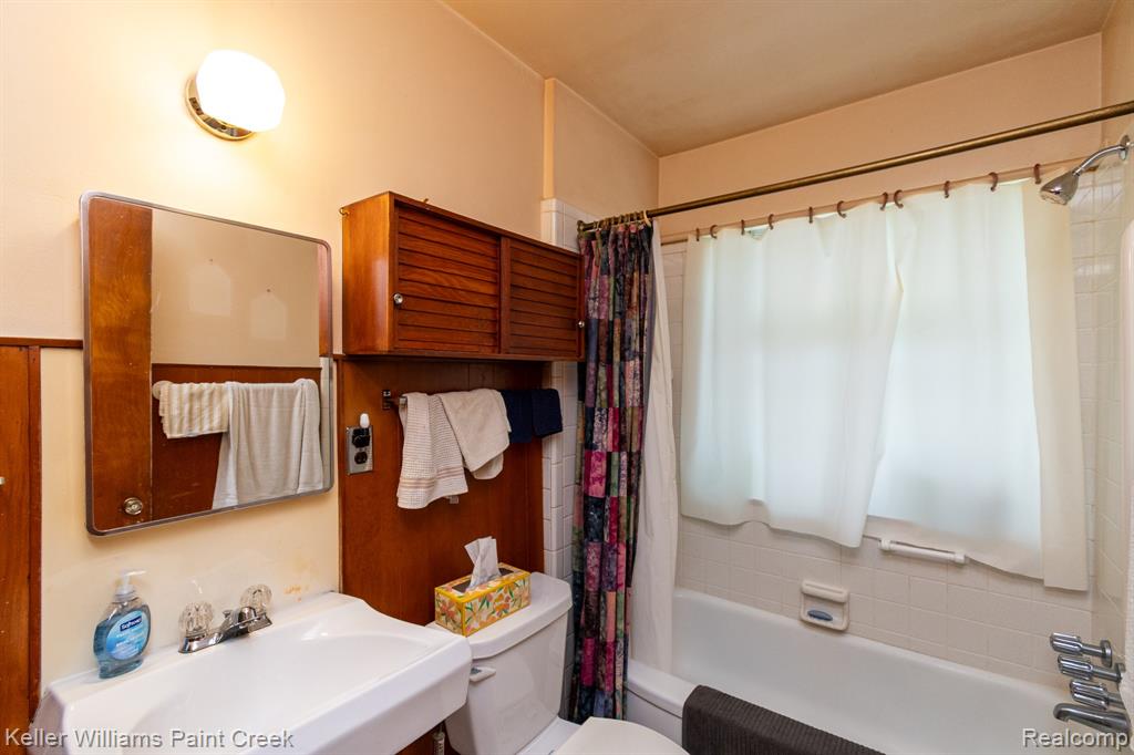 526 West Webster Road Royal Oak, MI 48073 - Photo 26 of 37 Gallery Image 26
