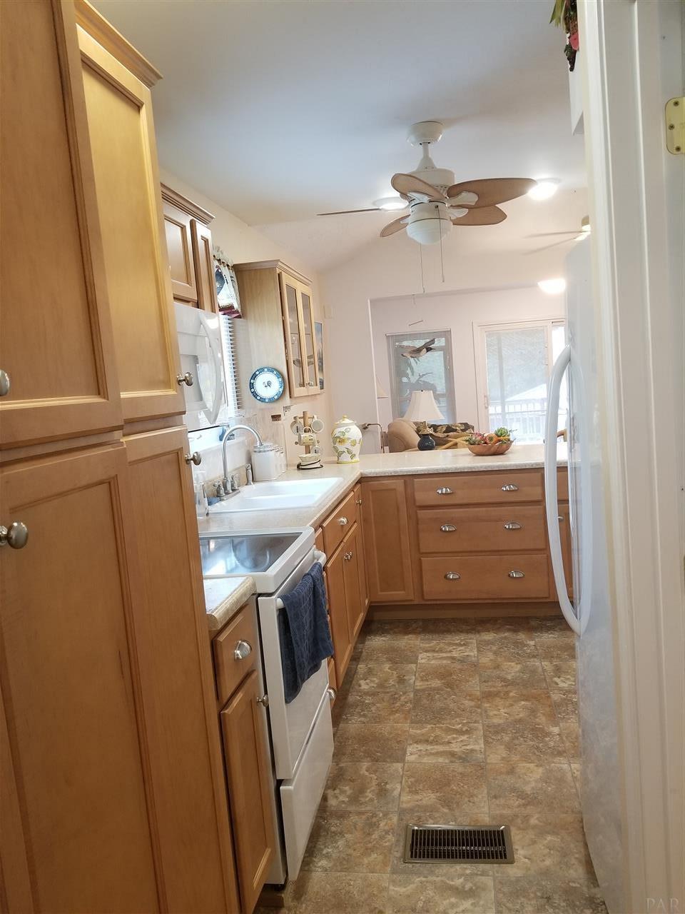 7601 Marshall Road Milton, FL 32583 - Photo 15 of 23 Gallery Image 15