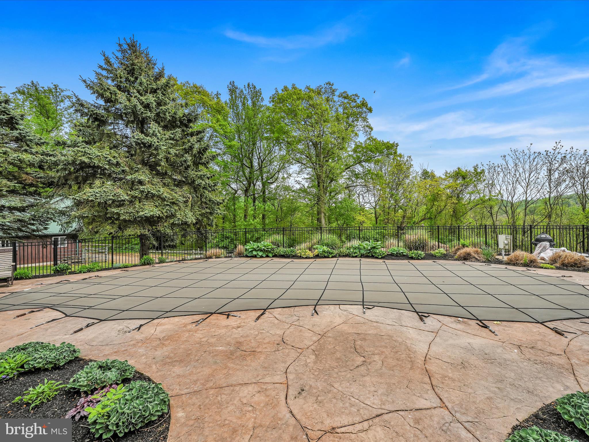 87 South Mountain Road Robesonia, PA 19551 - Photo 57 of 75 Back Patio & Yard