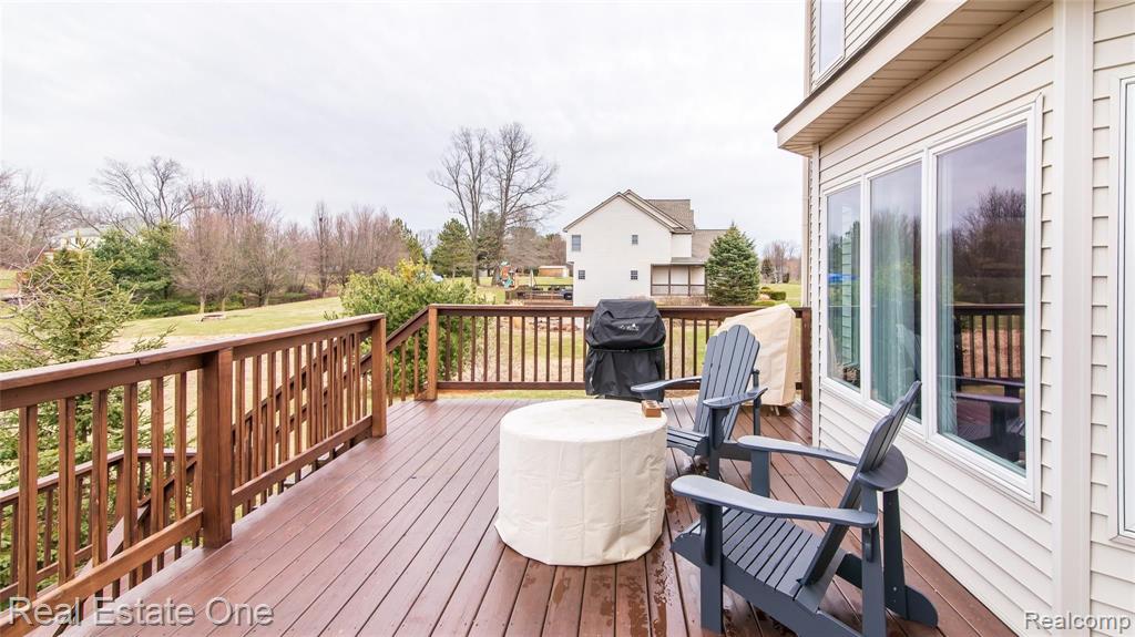 2610 Clivedon Road Howell, MI 48843 - Photo 11 of 43