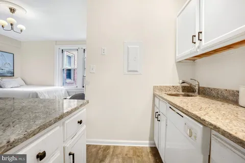 $238,500 | 1954 Columbia Road Northwest, Unit 308, Washington, DC 20009