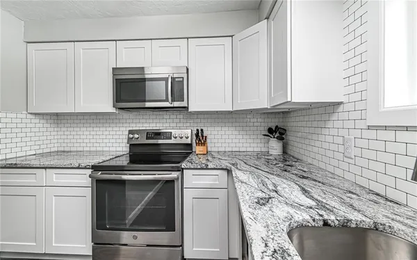 $369,900 | 157 Clever Road, McKees Rocks, PA 15136