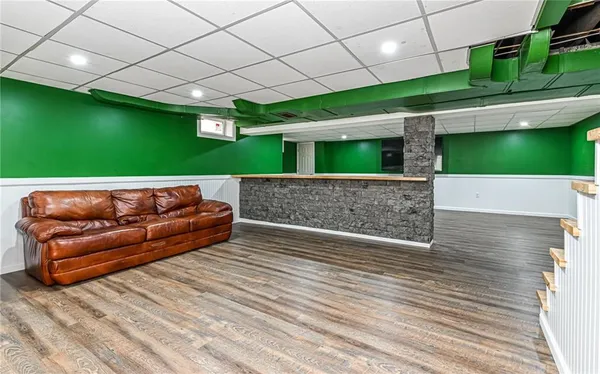 $369,900 | 157 Clever Road, McKees Rocks, PA 15136