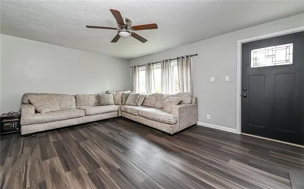 $369,900 | 157 Clever Road, McKees Rocks, PA 15136