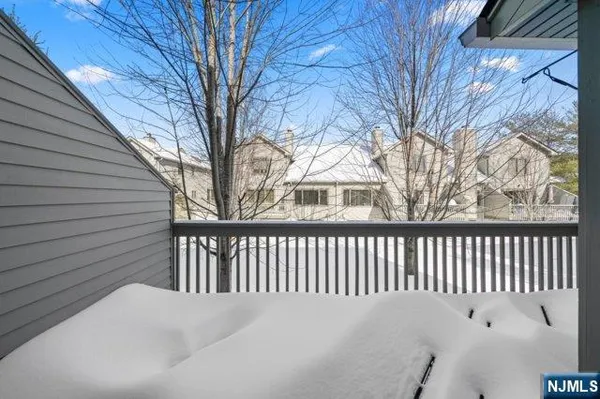 $849,999 | 408 Dogwood Court, Norwood, NJ 07648