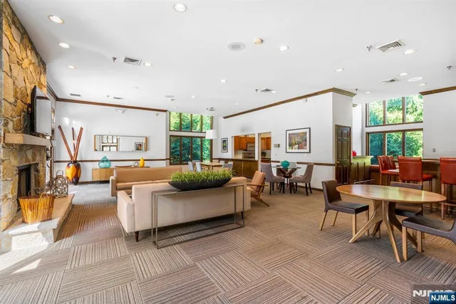 $849,999 | 408 Dogwood Court, Unit T075, Norwood, NJ 07648