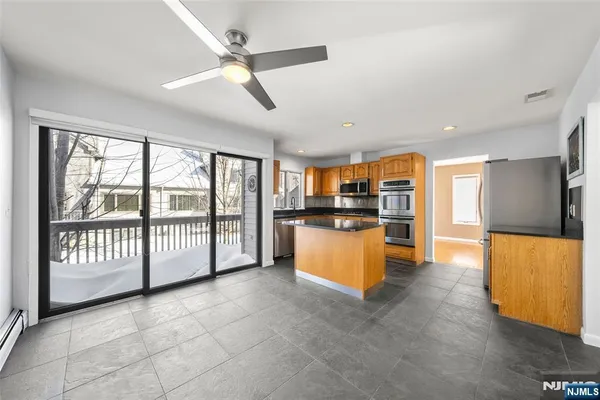 $849,999 | 408 Dogwood Court, Norwood, NJ 07648