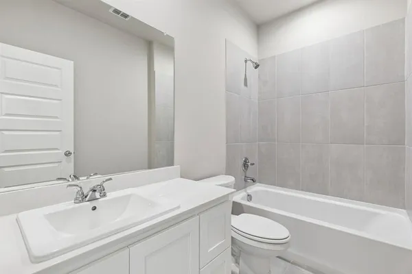 $352,490 | 2131 Derby Drive, Seagoville, TX 75159