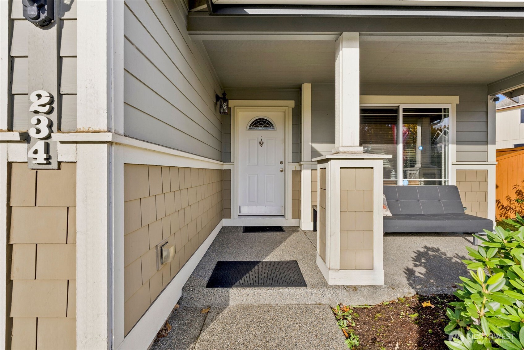 234 Wind River Drive Chehalis, WA 98532 - Photo 6 of 33 a view of a front door of the house