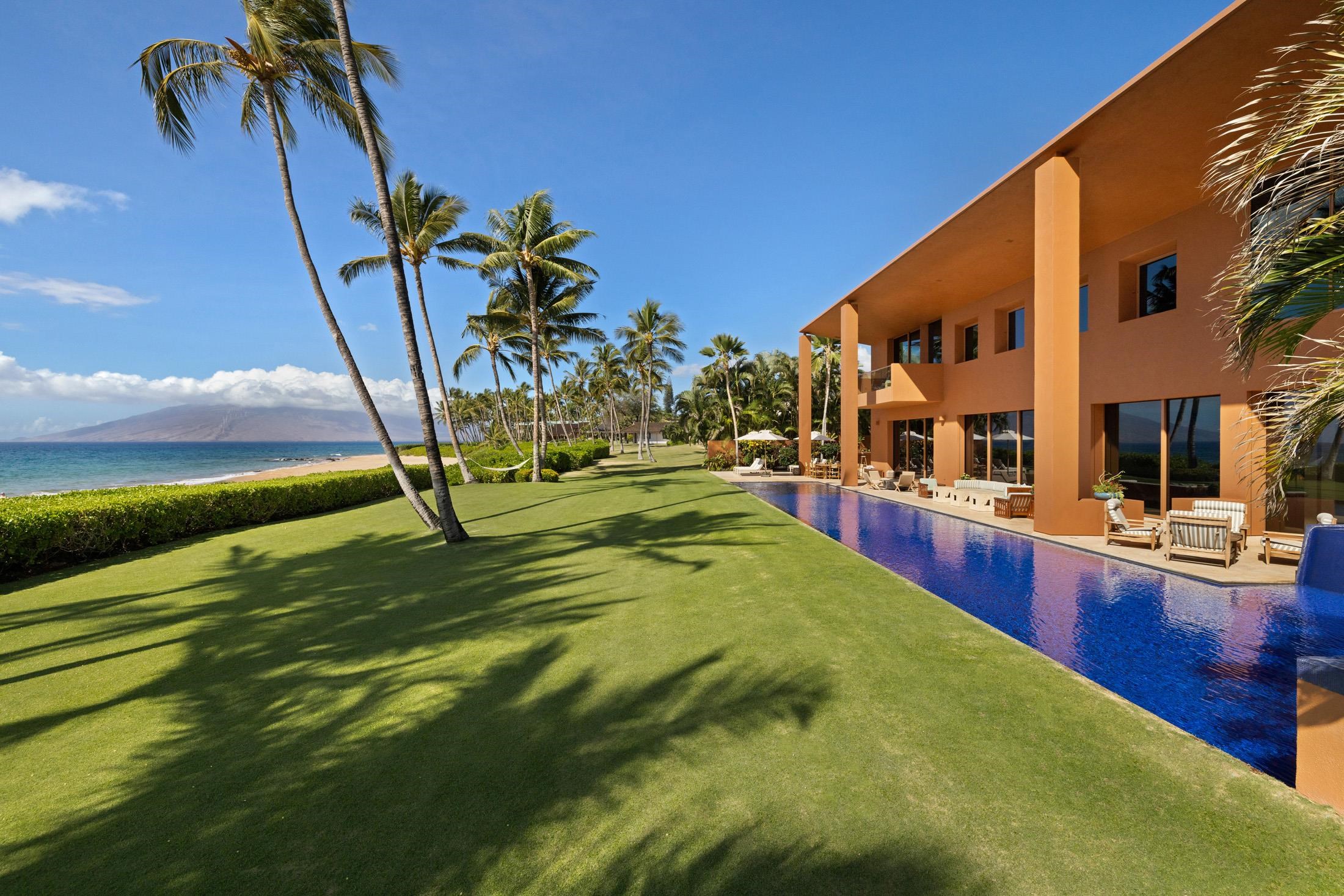3200 South Kihei Road Kihei, HI 96753 - Photo 25 of 36 a view of swimming pool with a table and chairs