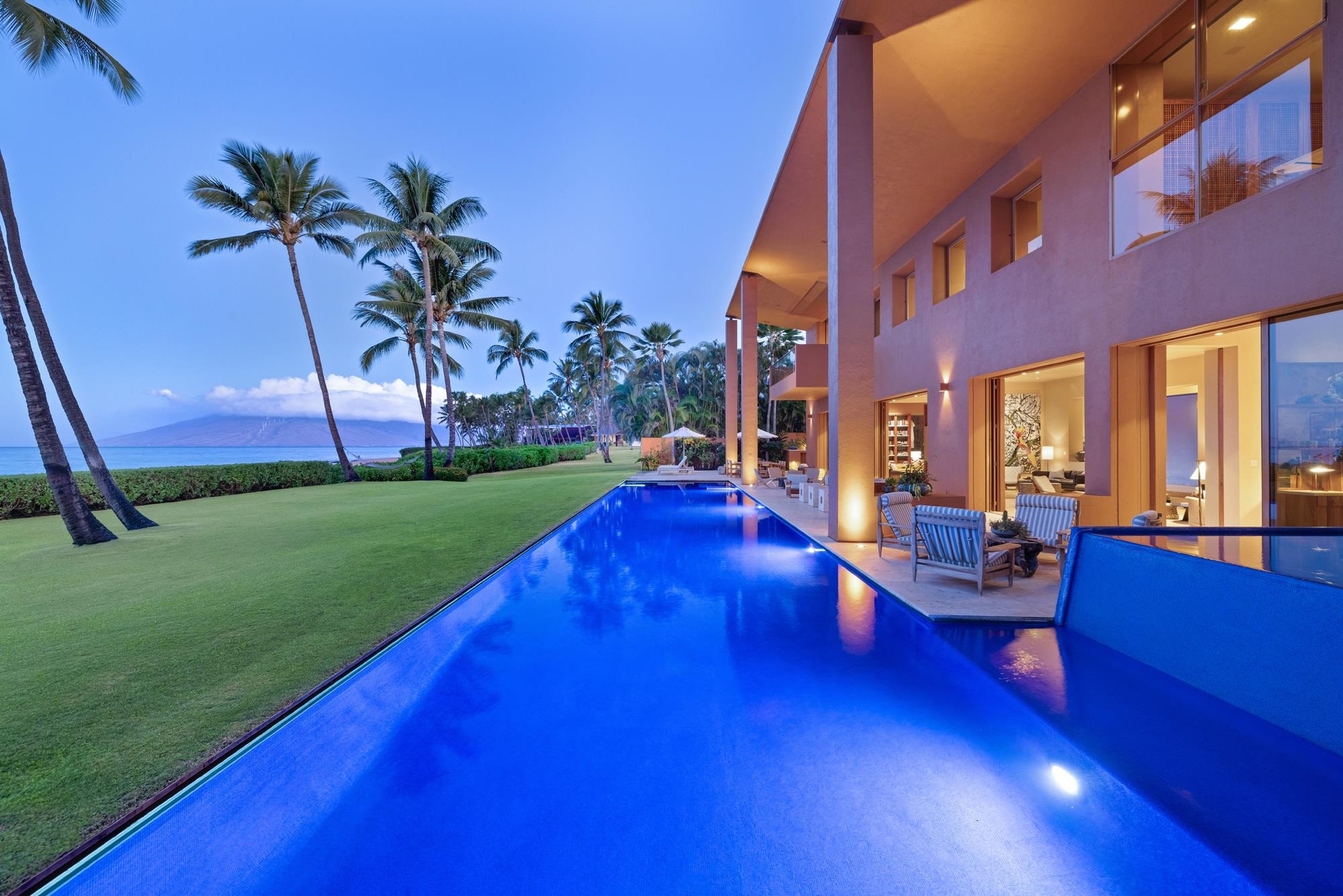 3200 South Kihei Road Kihei, HI 96753 - Photo 5 of 36 a view of yard with outdoor seating