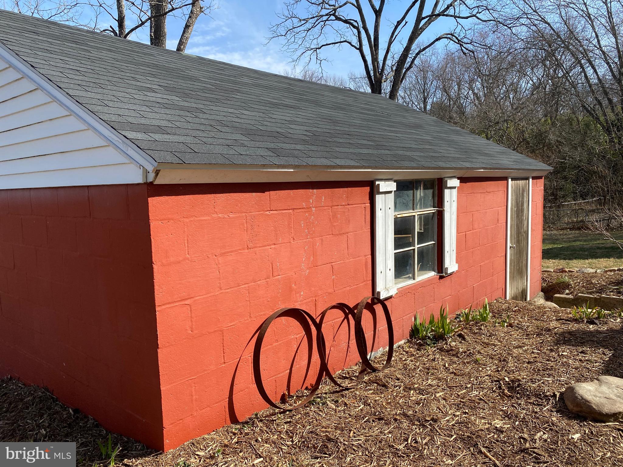 5950 Bicknell Road Indian Head, MD 20640 - Photo 20 of 26 Garage Side