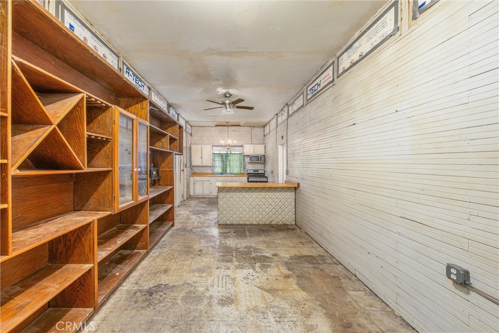 9099 Cajalco Road Corona, CA 92881 - Photo 38 of 70