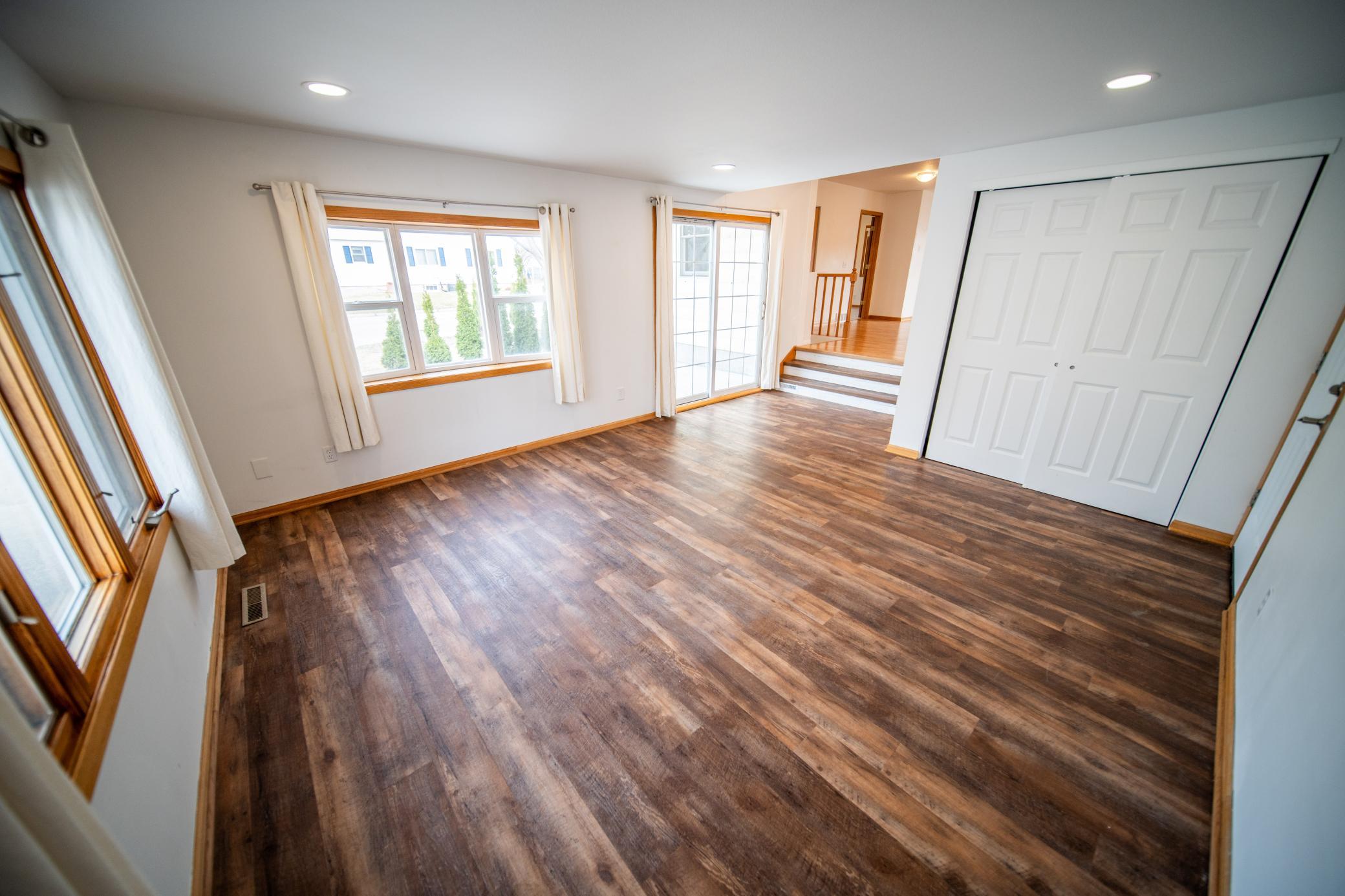 1907 1st Street Southwest Rochester, MN 55902 - Photo 3 of 47