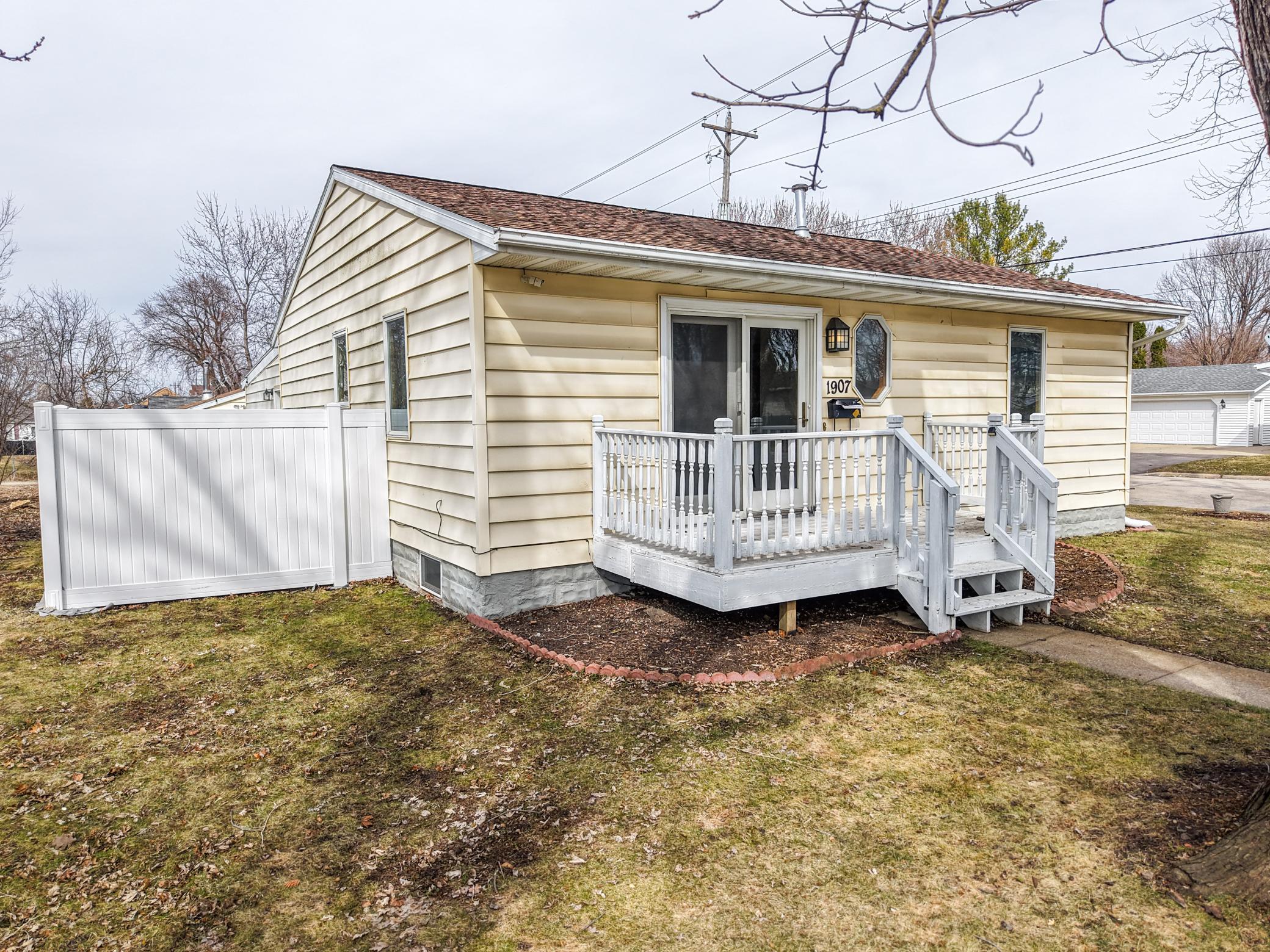 1907 1st Street Southwest Rochester, MN 55902 - Photo 32 of 47