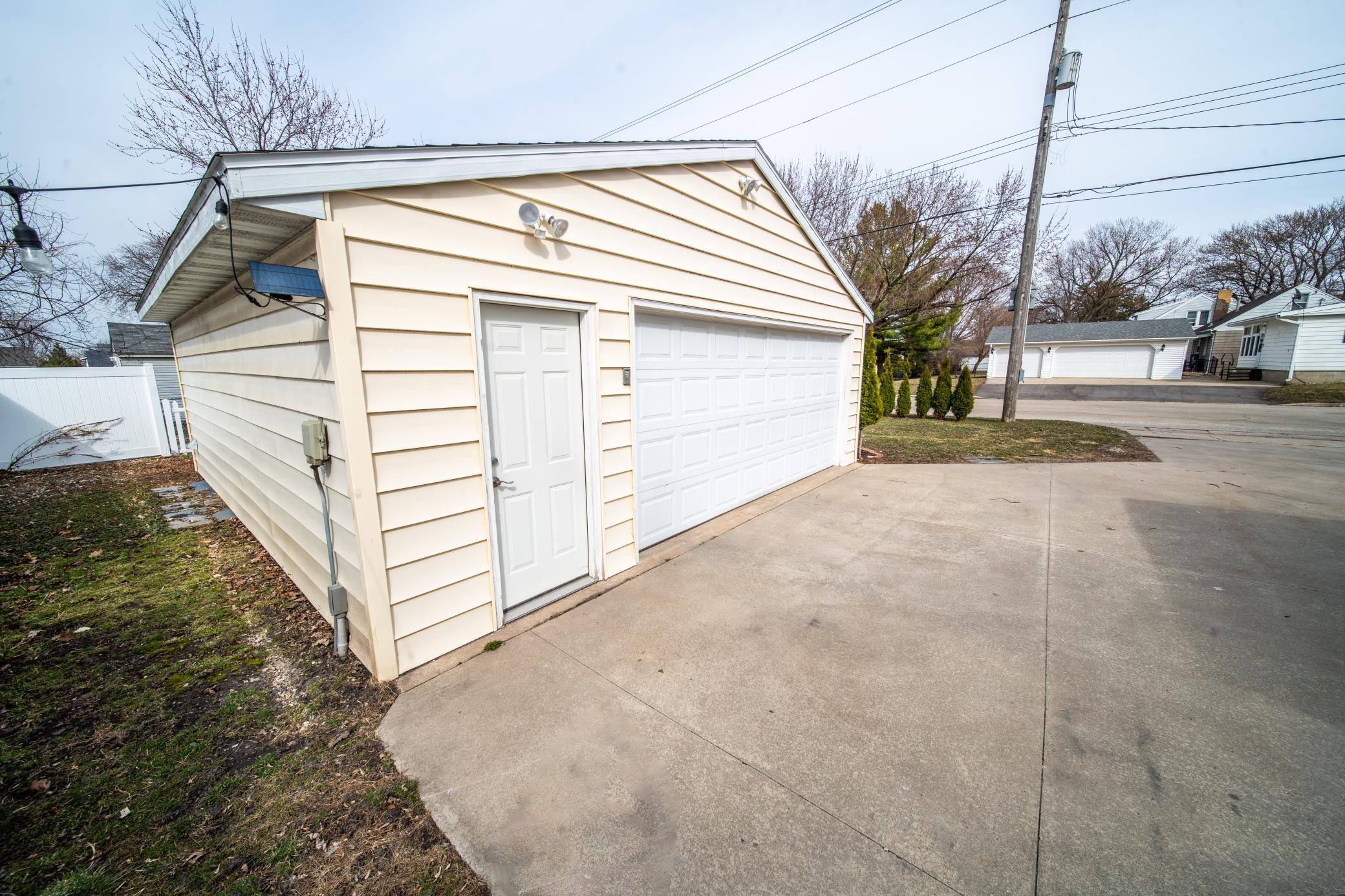 1907 1st Street Southwest Rochester, MN 55902 - Photo 36 of 47