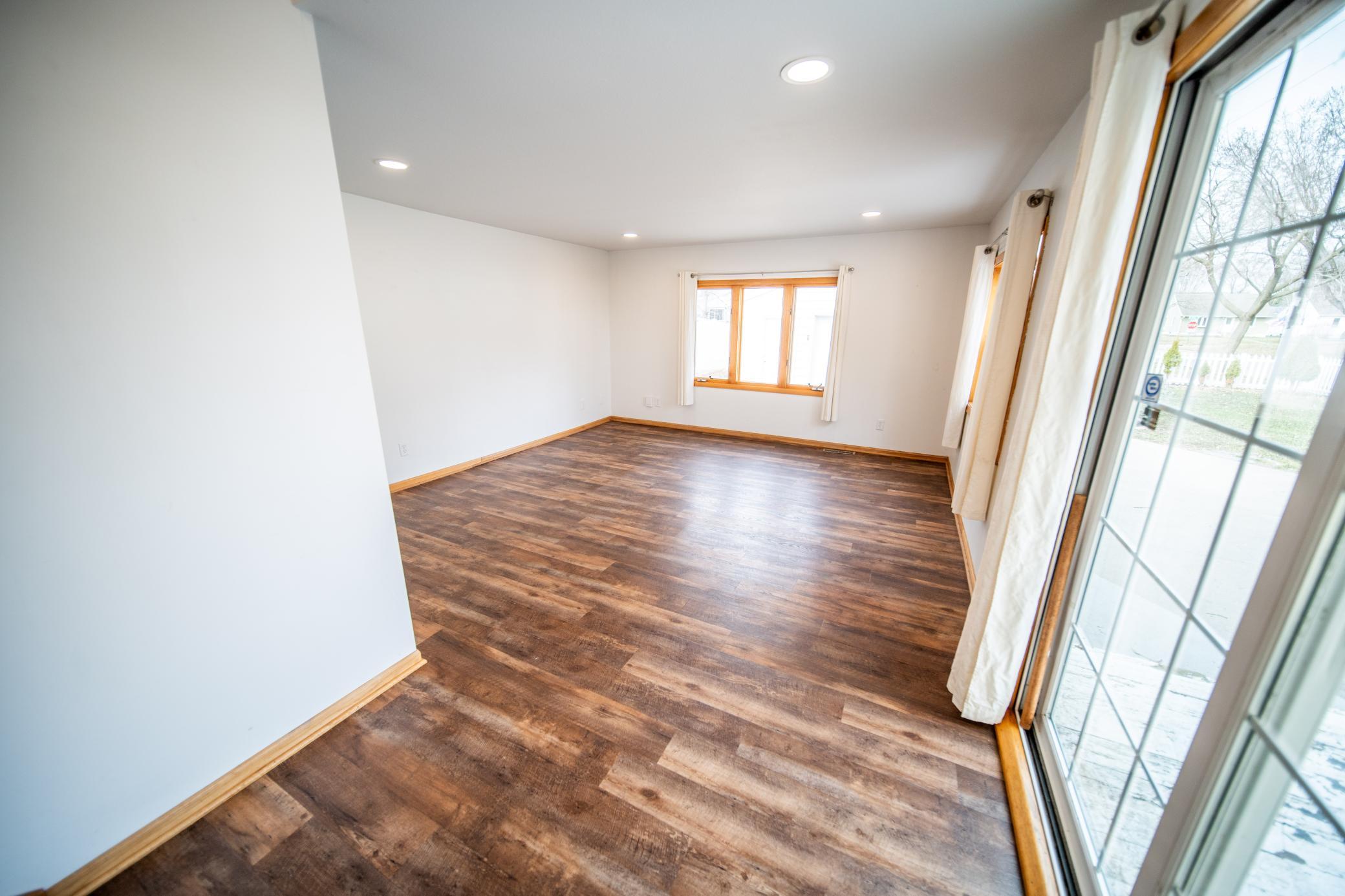 1907 1st Street Southwest Rochester, MN 55902 - Photo 5 of 47