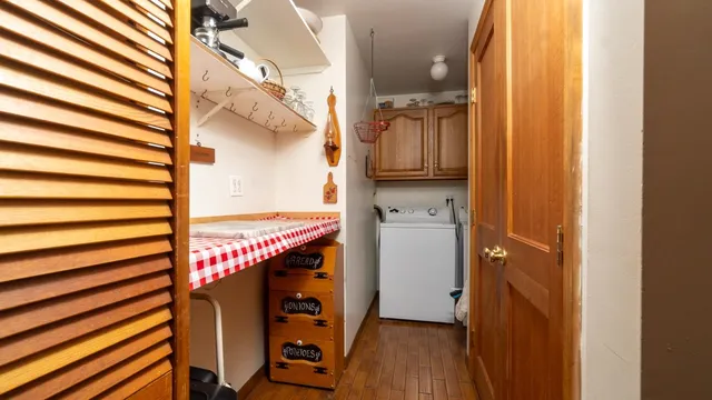 $525,000 | 36 Eastman Street, Nashua, NH 03060